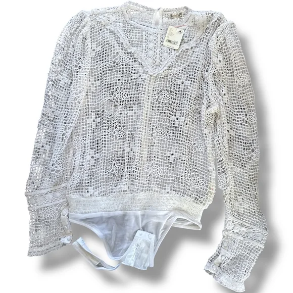 Free People Intimately 70’s Style Crochet Long Sleeve White Bodysuit M - Picture 2 of 5